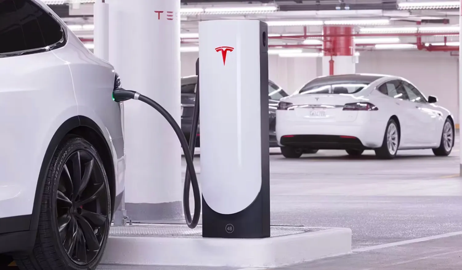 Tesla Opens First V4 Supercharging Site in Sparks, Nevada