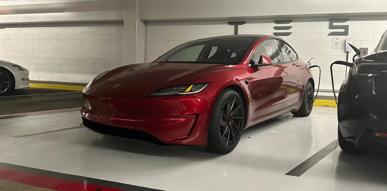 Tesla Model 3 Performance Offers a Close Look Before Its Official Release