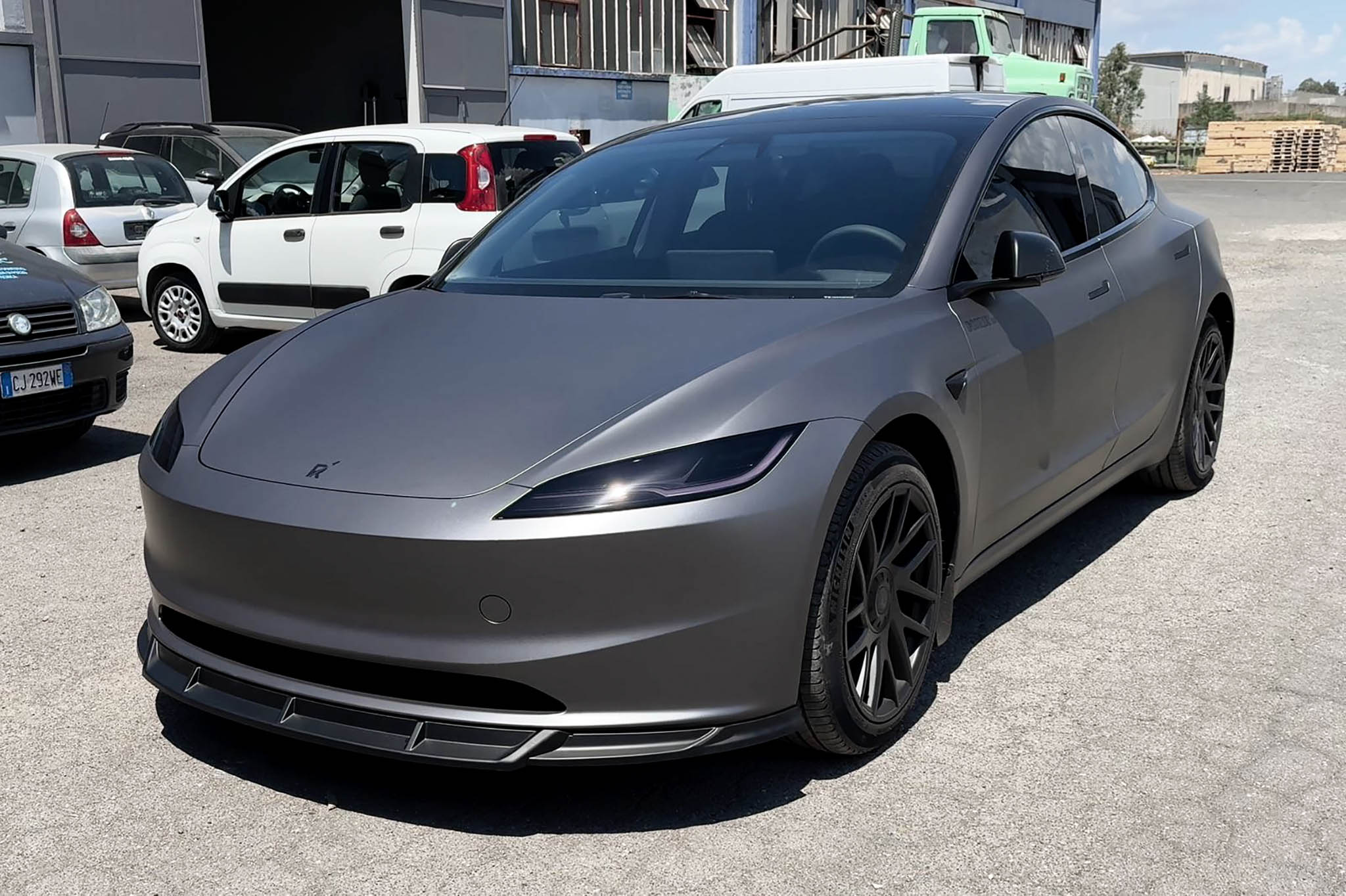 Spoiler Avant AUTO-STYLE Pour Tesla Model 3 Facelift 2024 - ABS Noir Brillant 3 Pièces