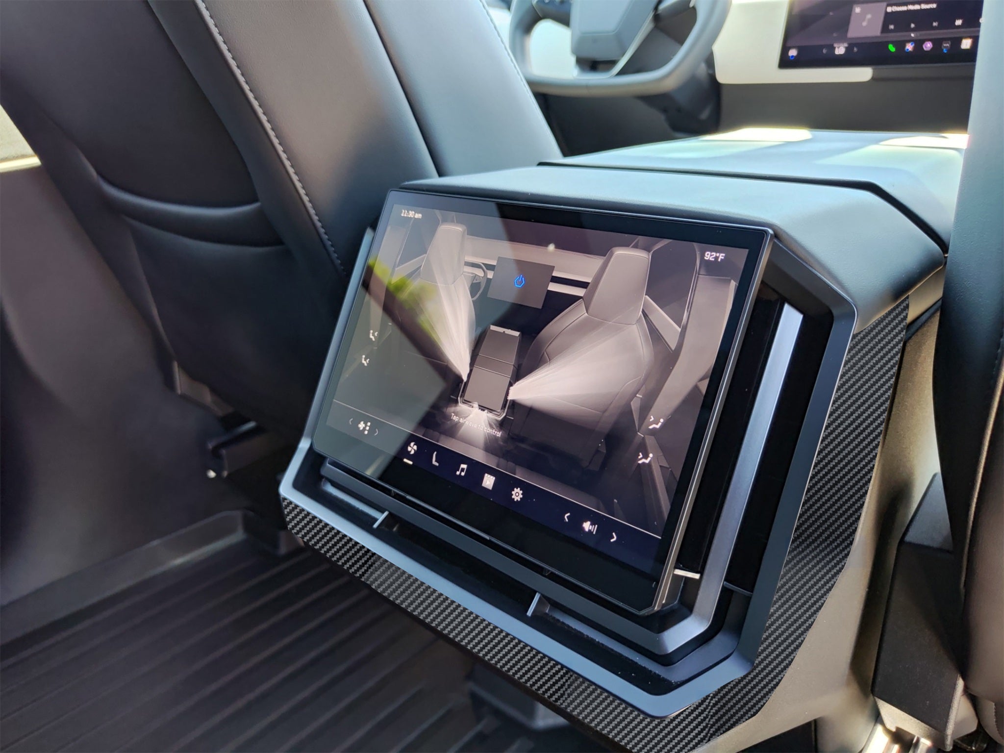 Carbon Fiber Rear Screen Frame Trim for Tesla Cybertruck 2024+ – Yeslak