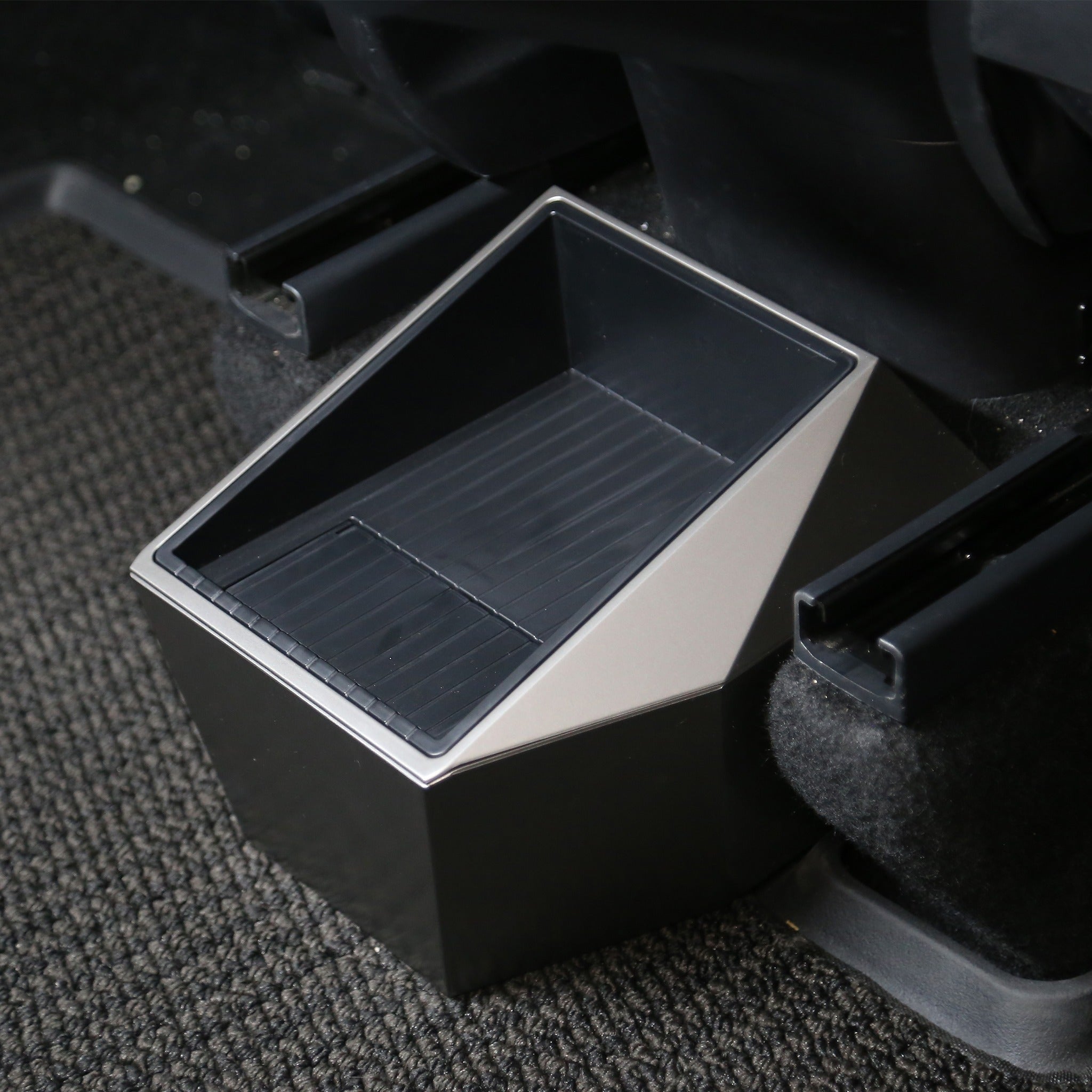 OE Style Front Center Console Organizer Tray For Tesla Model S/X 2016-2019 – Black ABS Plastic & Silicone – Speed Daddy