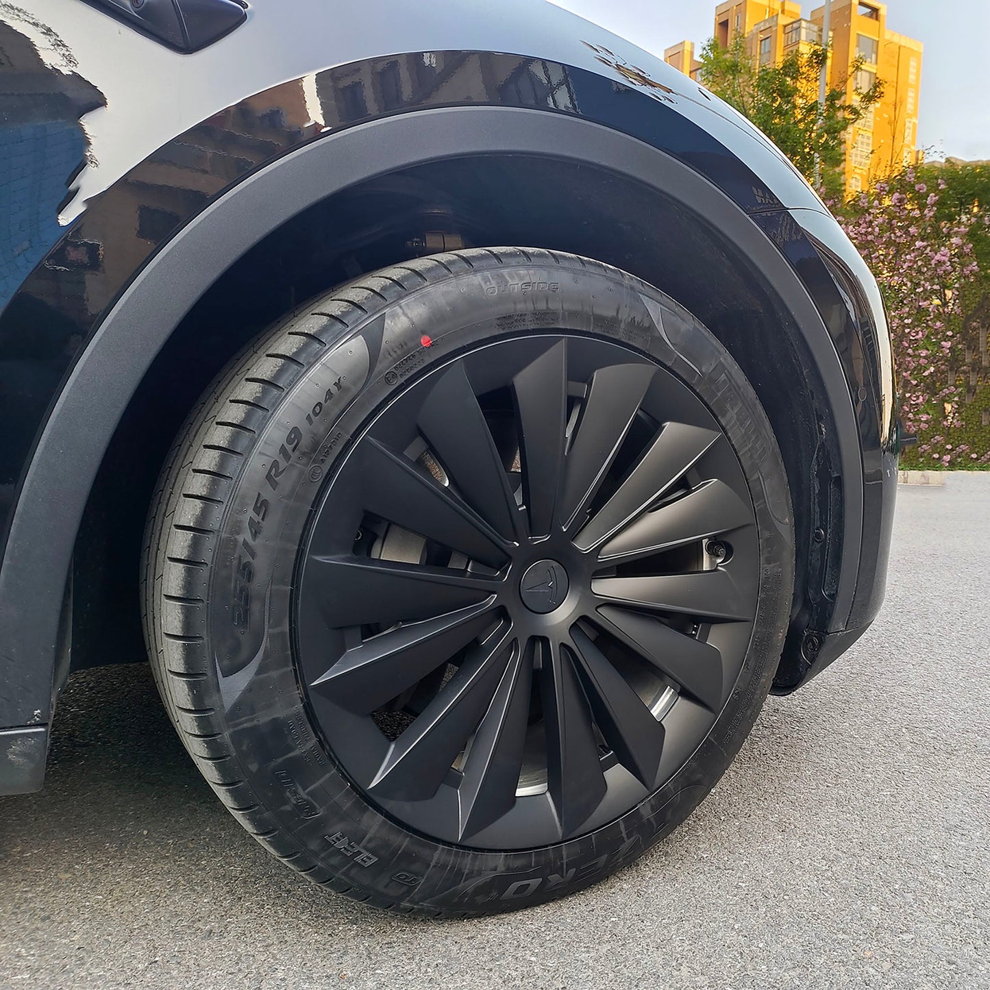 Cyclone-style Hubcaps Wheel Cover For Tesla Model Y 19'' Gemini wheels