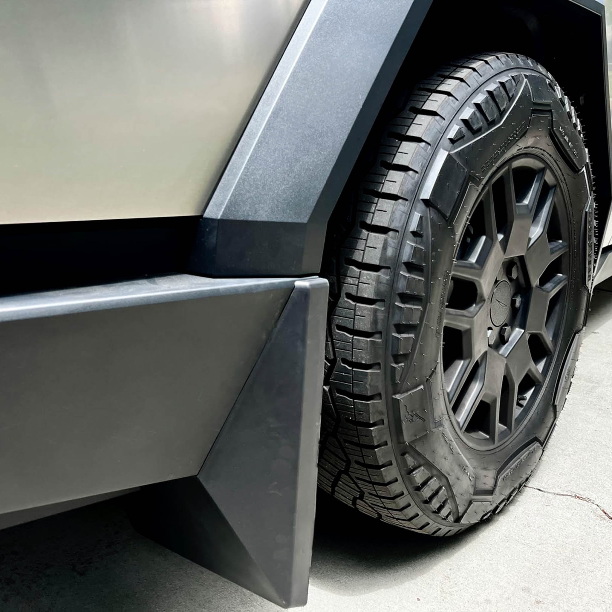 Mud Flaps for Cybertruck With Push-on Pins – Yeslak Tesla Accessories