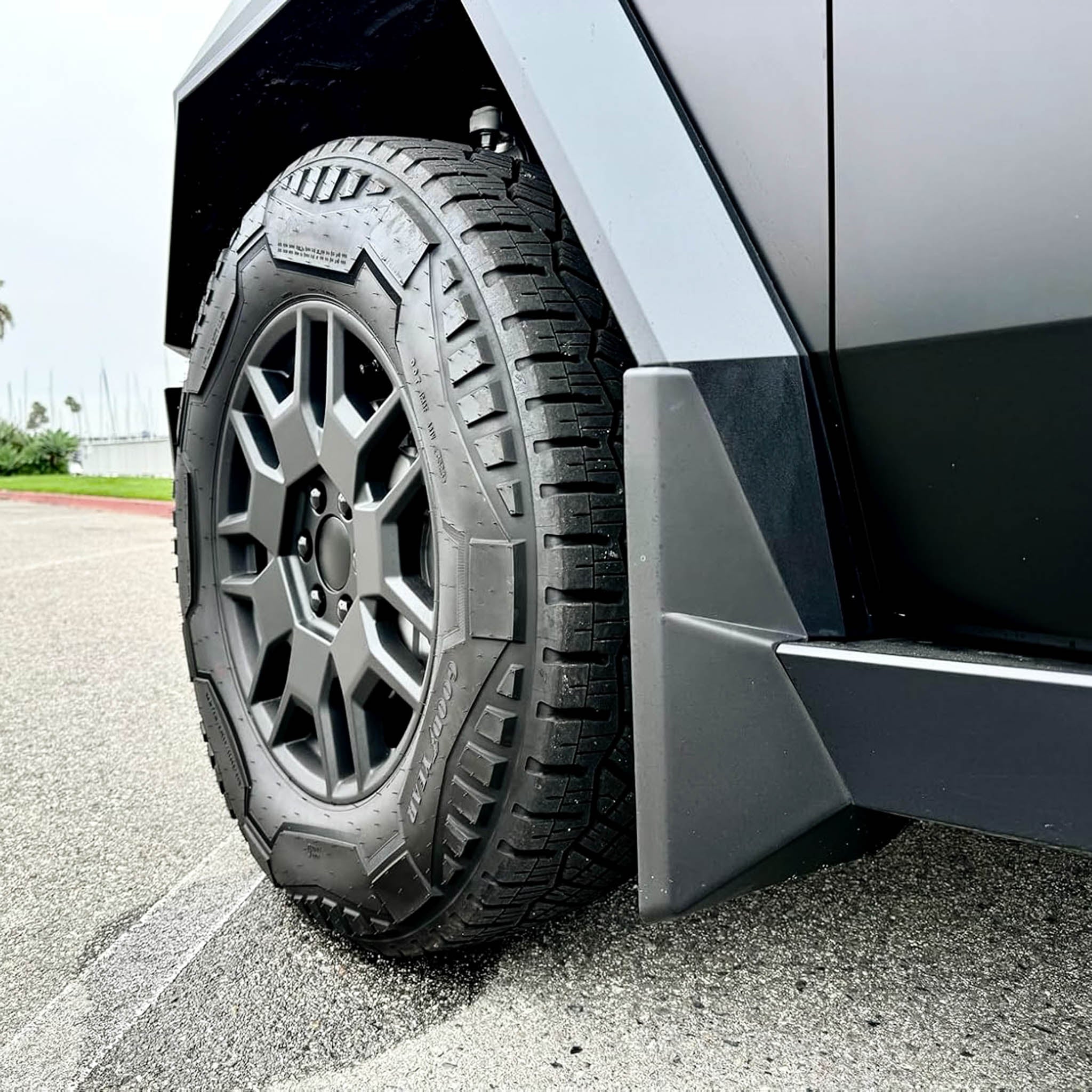 Mud Flaps for Cybertruck With Push-on Pins – Yeslak Tesla Accessories