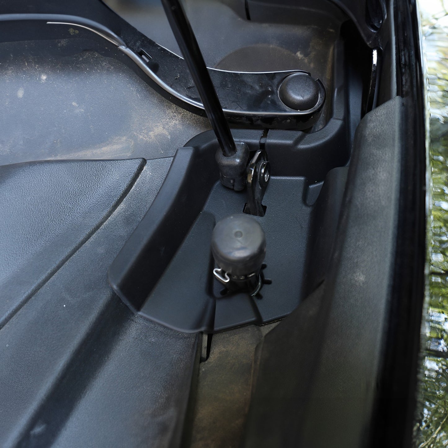 Under Hood Rain Gutter Filter For Tesla Model 3