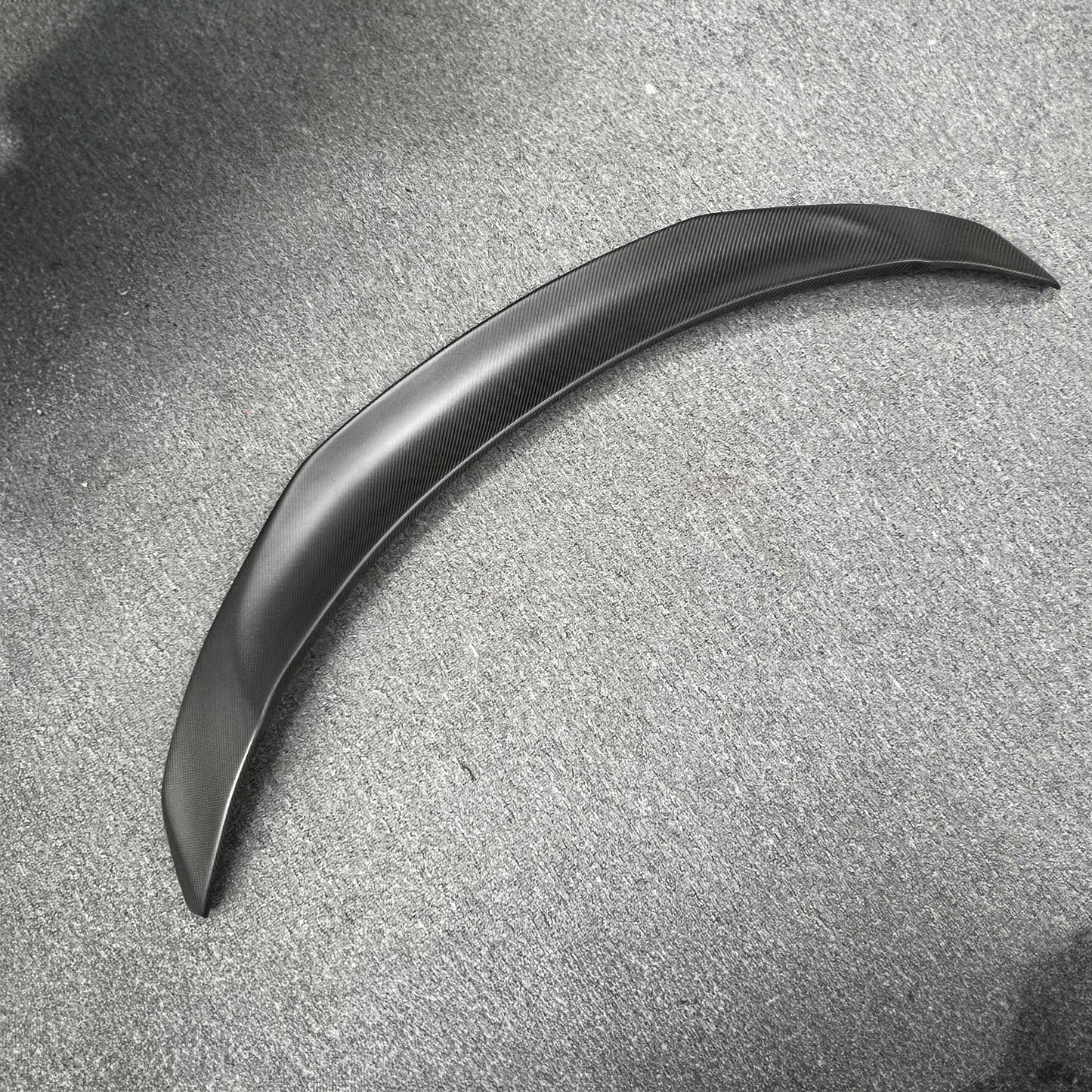 Real Carbon Fiber V-Style Spoiler for Tesla Model 3