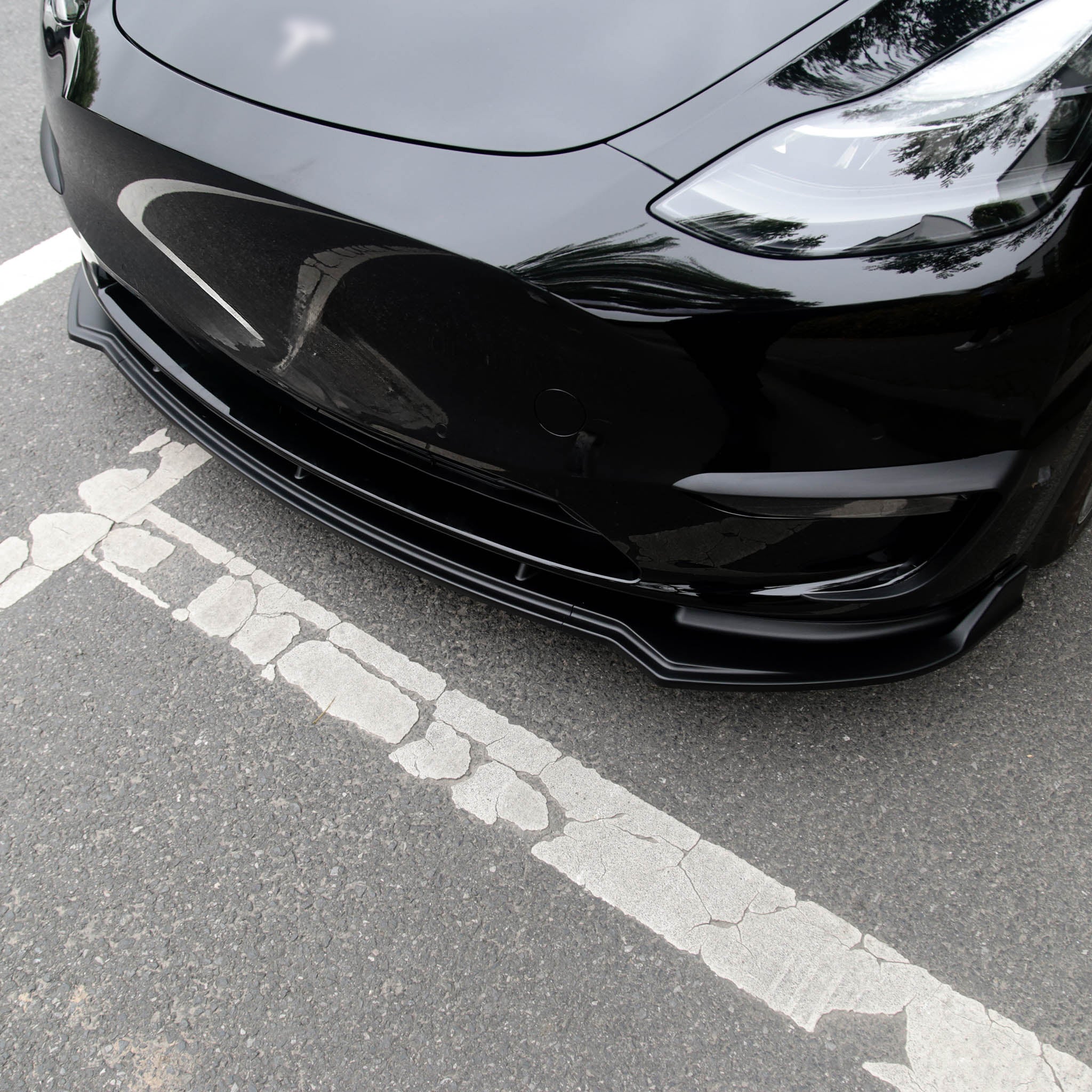 Spoiler Avant Pour Tesla Model Y | Lèvre Avant En ABS Carbone Look | Accessoire Tuning Protection Pare-chocs 2020-2023