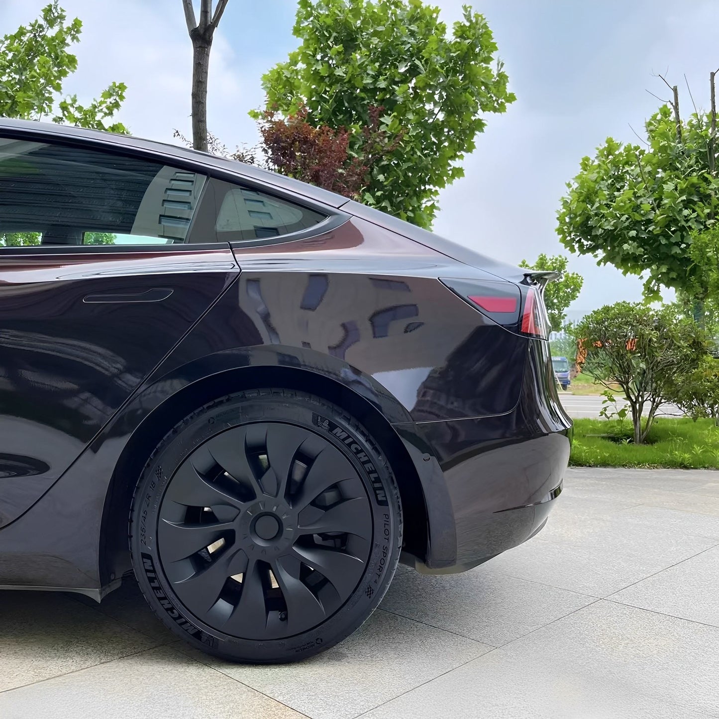 Uberturbine Style Hubcaps For Tesla Model 3 18'' Aero Wheels