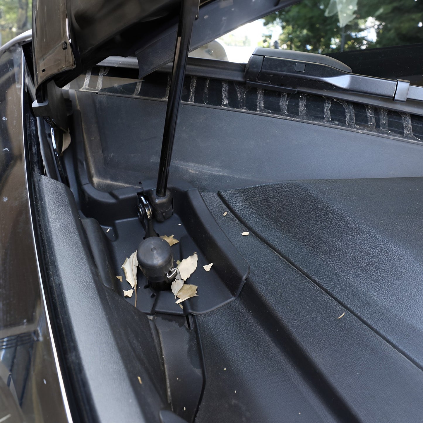 Under Hood Rain Gutter Filter For Tesla Model 3