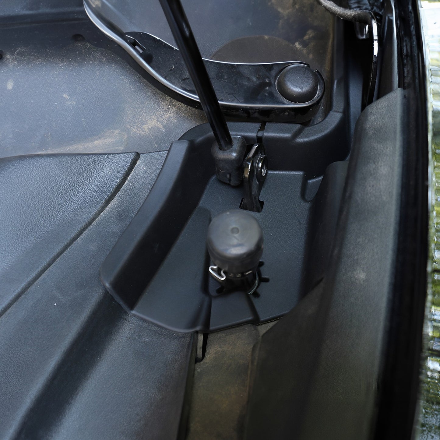 Under Hood Rain Gutter Filter For Tesla Model 3