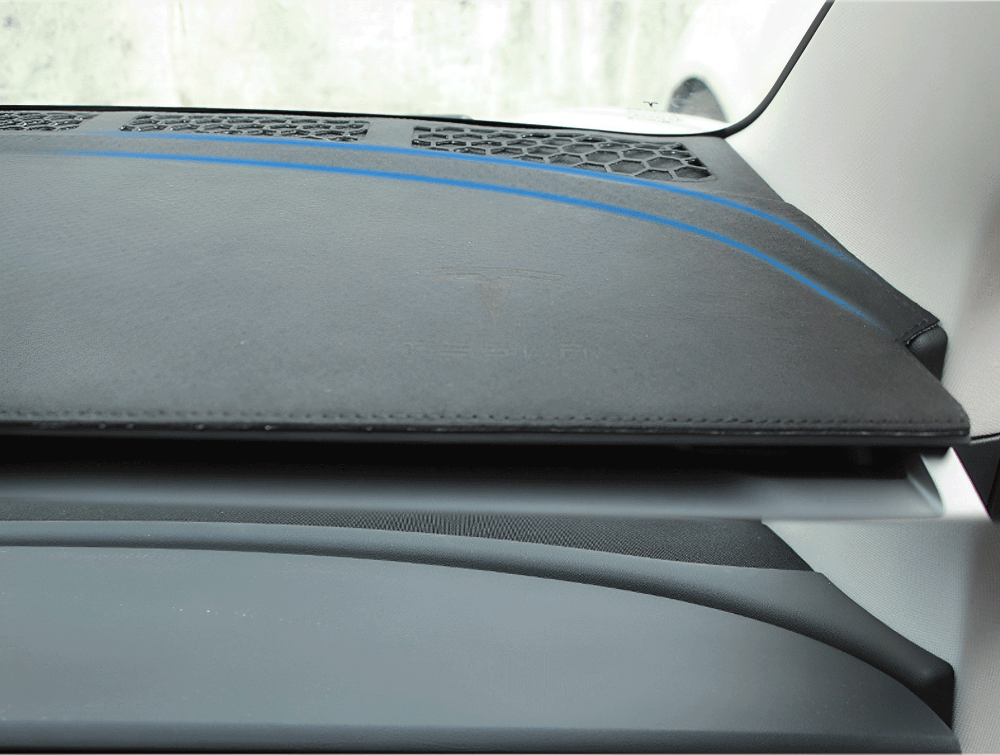 Dashboard Cover For Tesla Model 3/Y – Yeslak