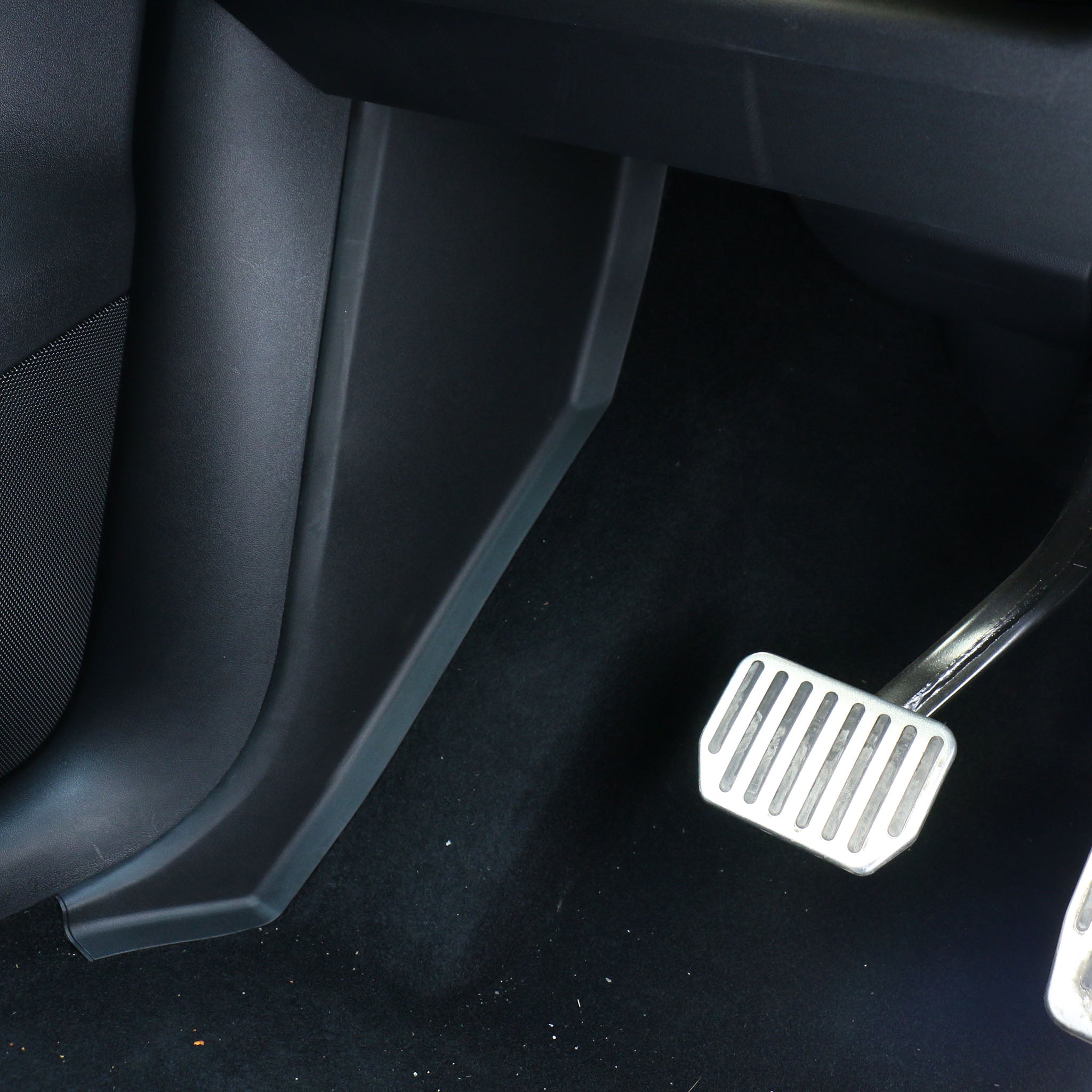 tesla model y pedals Dead Pedal Side Protectors for Tesla Model Y 2020-2025.02 – Yeslak Tesla Accessories