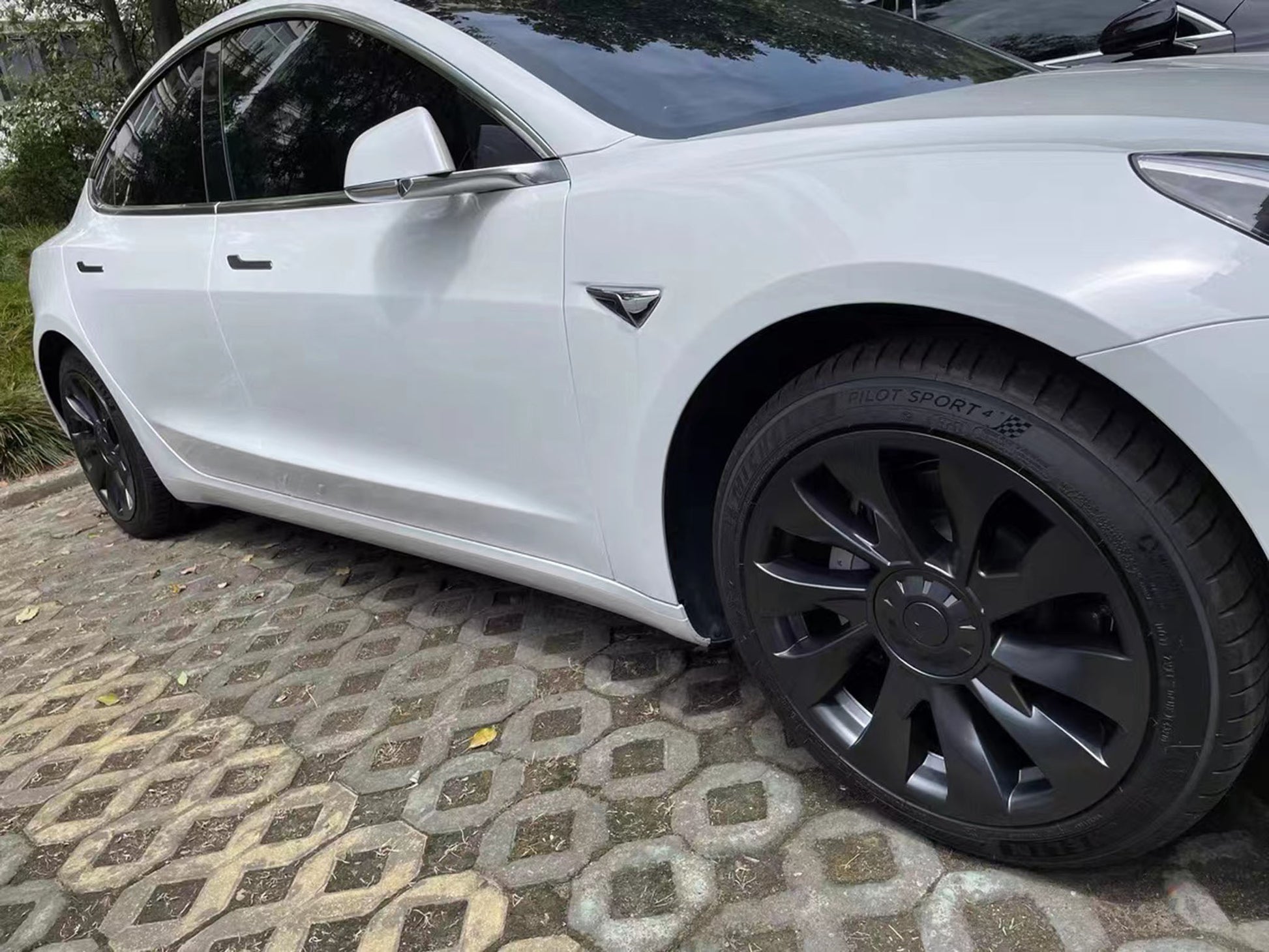 1 pcs of Performance Wheel Covers For Tesla Model 3 18'' Aero Wheels-Yeslak