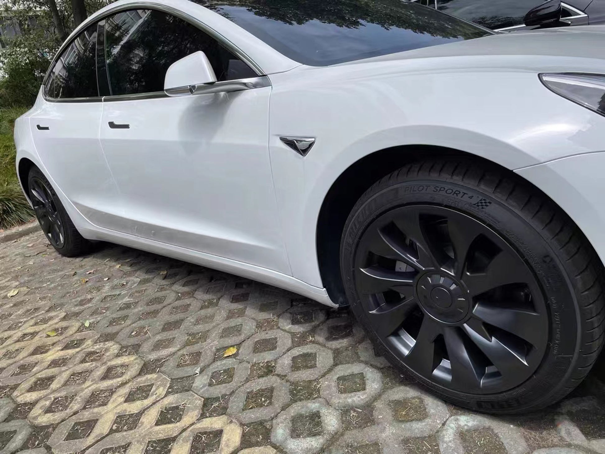 Enjoliveurs De Roues 18 Pouces Tesla Model 3, 4 PièCes De Remplacement  Compatibles avec Tesla Model 3 (18in Model 3- Style 2)