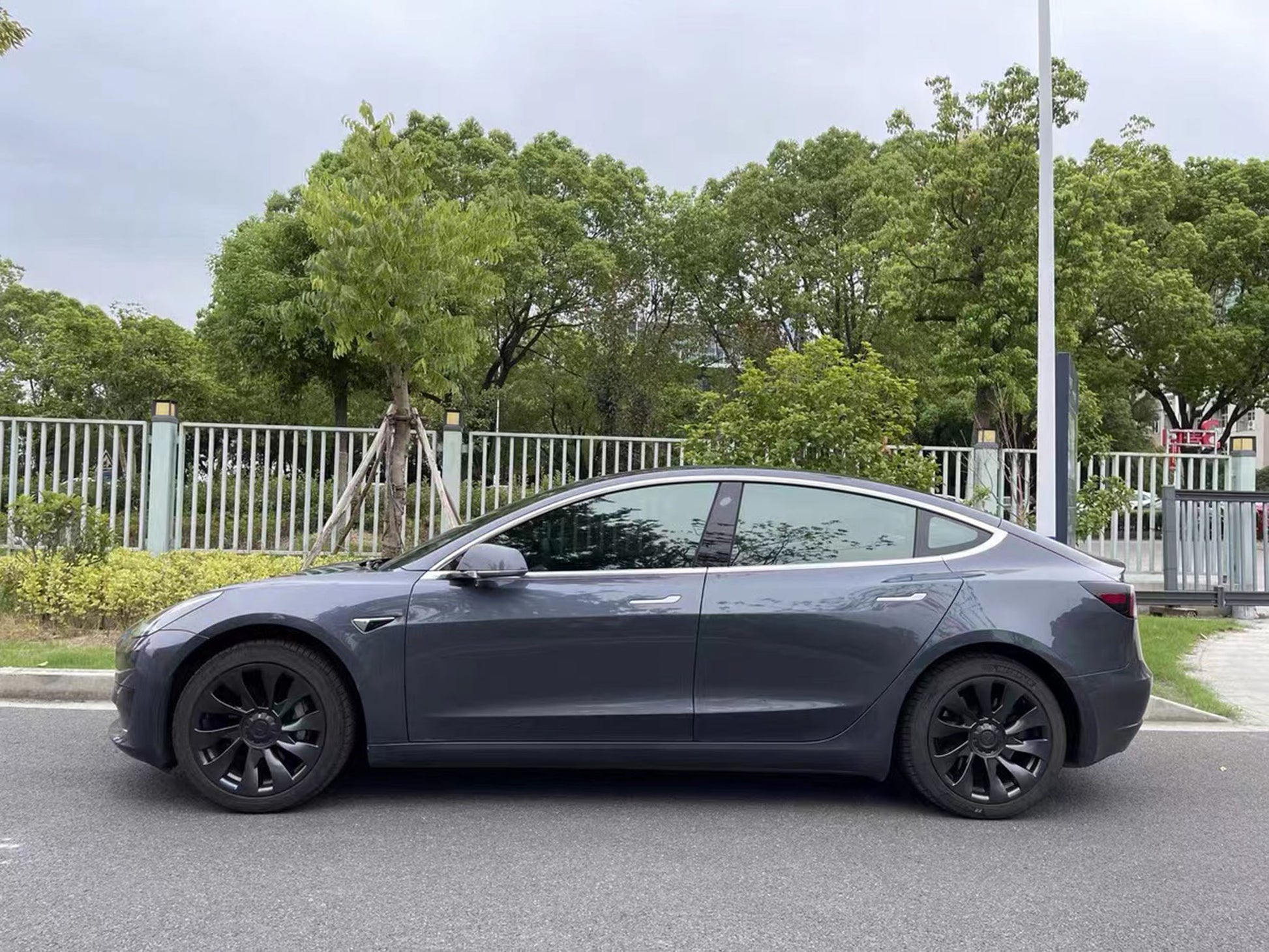 1 pcs of Performance Wheel Covers For Tesla Model 3 18'' Aero Wheels-Yeslak