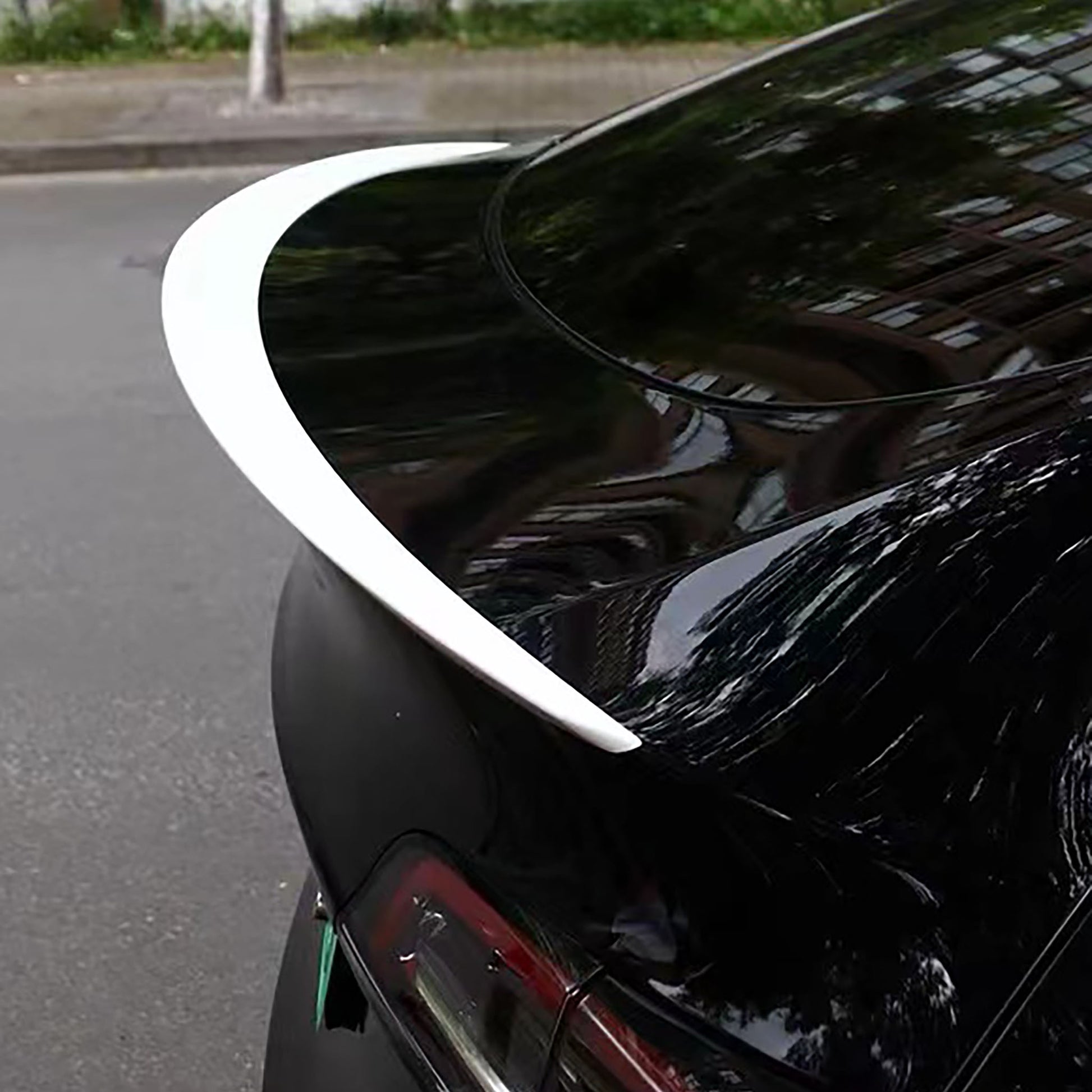 Rear Trunk Spoiler For Tesla Model Y & 3 – Yeslak